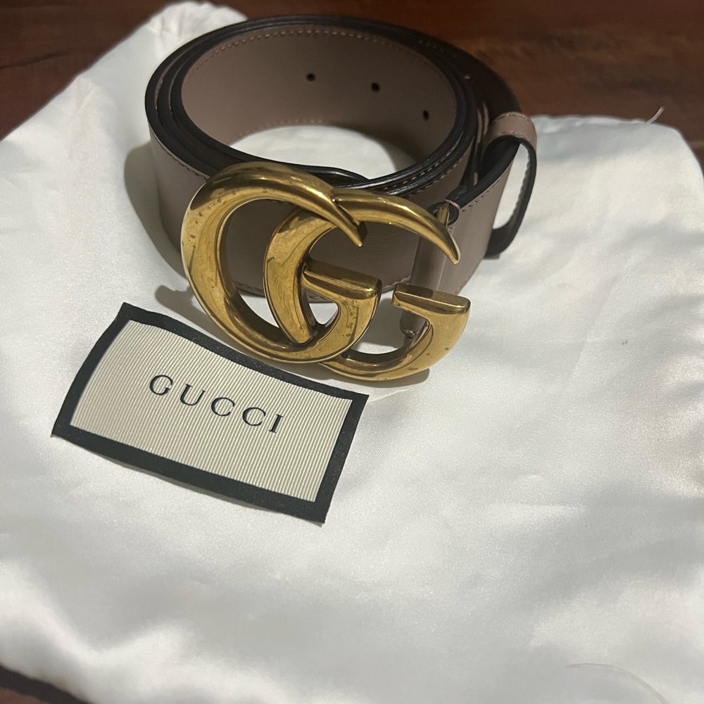 Dusty pink/tan Gucci belt ✨